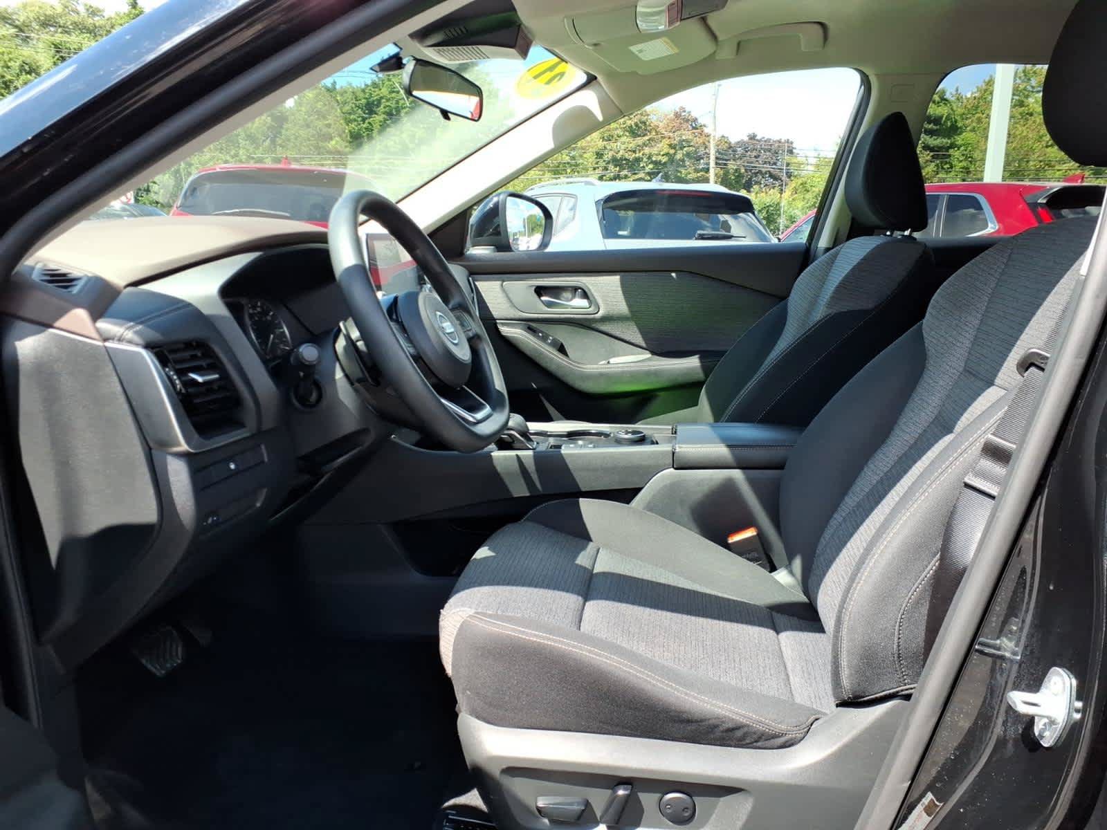 Certified 2021 Nissan Rogue SV AWD/4WD image 11