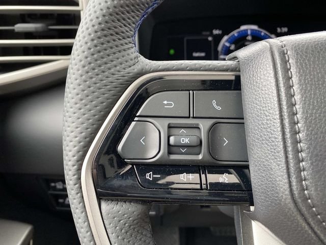 New 2026 Toyota Tundra Platinum AWD/4WD image 17