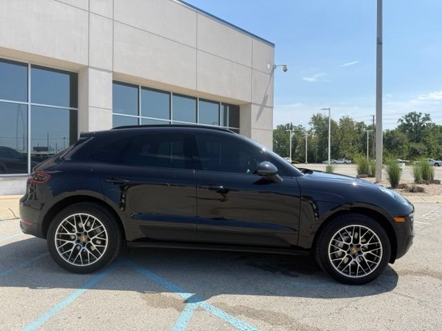 Used 2018 Porsche Macan S AWD/4WD image 2