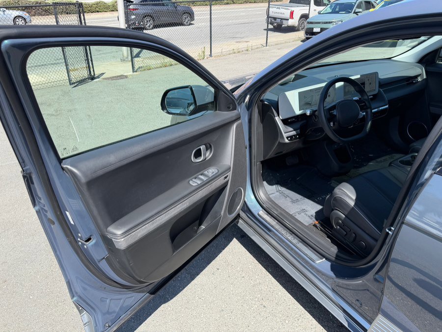 Used 2024 Hyundai Ioniq 5 Limited RWD image 9