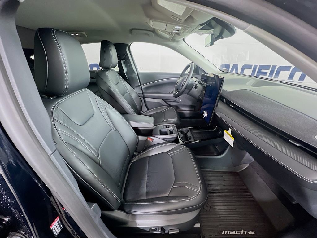 Used 2025 Ford Mustang Mach-E Premium w/ Interior Protection Package image 33