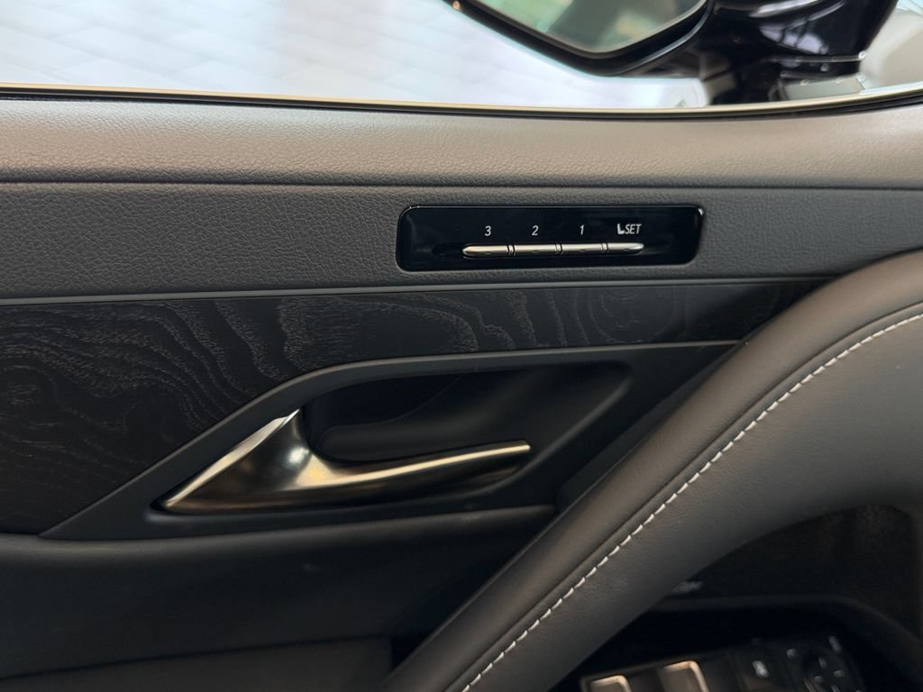 New 2026 Lexus LX 700h Luxury AWD/4WD image 29