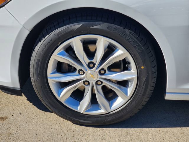 Used 2023 Chevrolet Malibu LT image 10