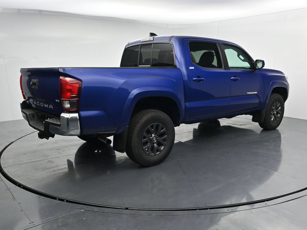 Used 2022 Toyota Tacoma SR5 AWD/4WD image 8