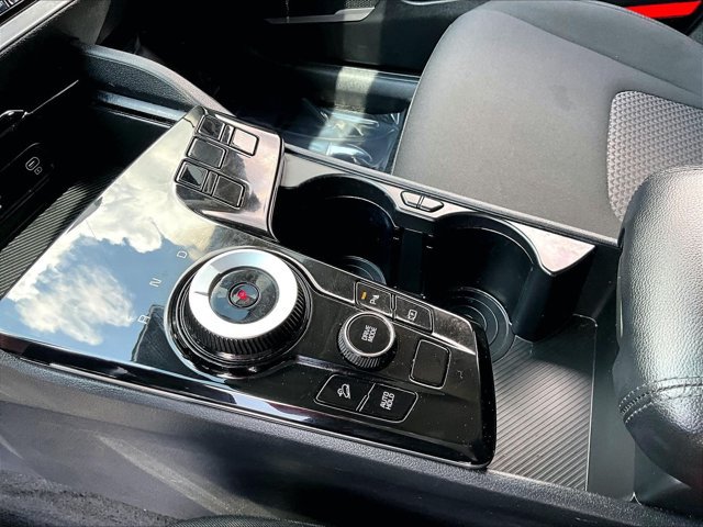 Used 2023 Kia Sportage LX FWD image 15