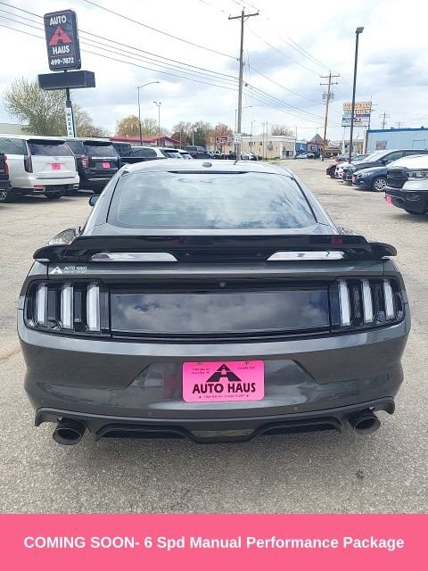 Used 2017 Ford Mustang GT Premium w/ GT Performance Package RWD image 21