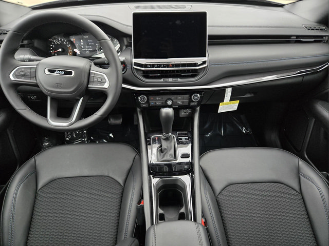 New 2026 Jeep Compass Latitude AWD/4WD image 23
