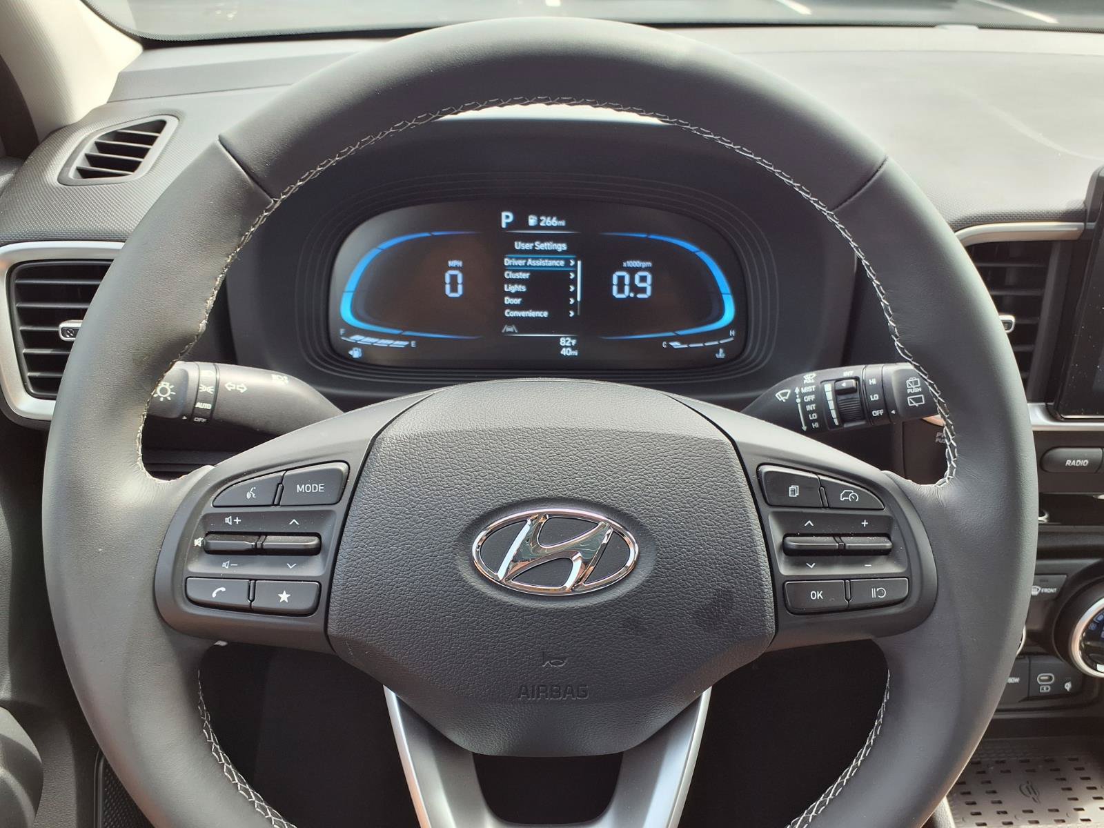 Used 2026 Hyundai Venue SEL FWD image 11