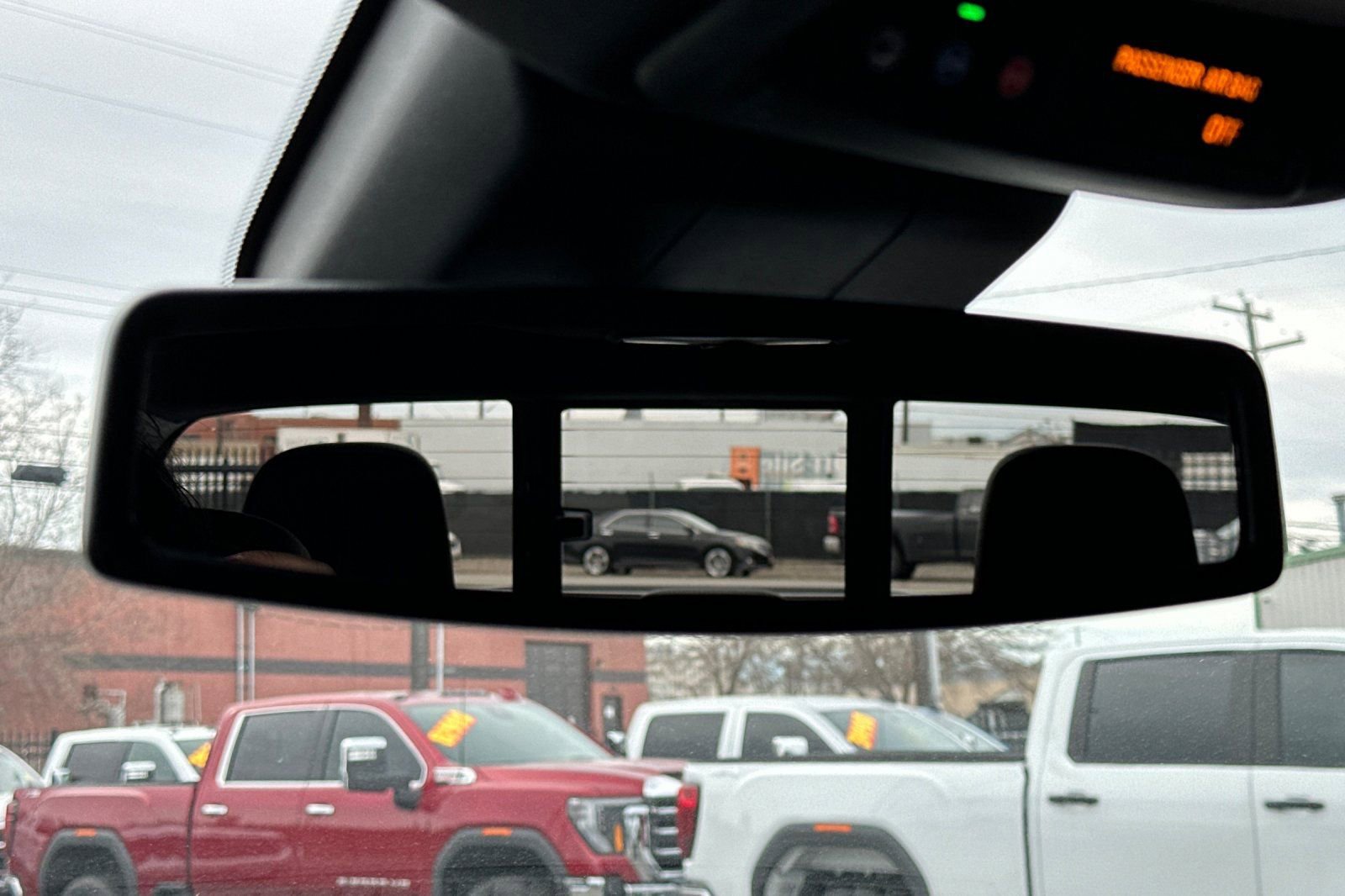 Used 2024 GMC Canyon AT4 w/ LPO, Off Road Lift Package image 24