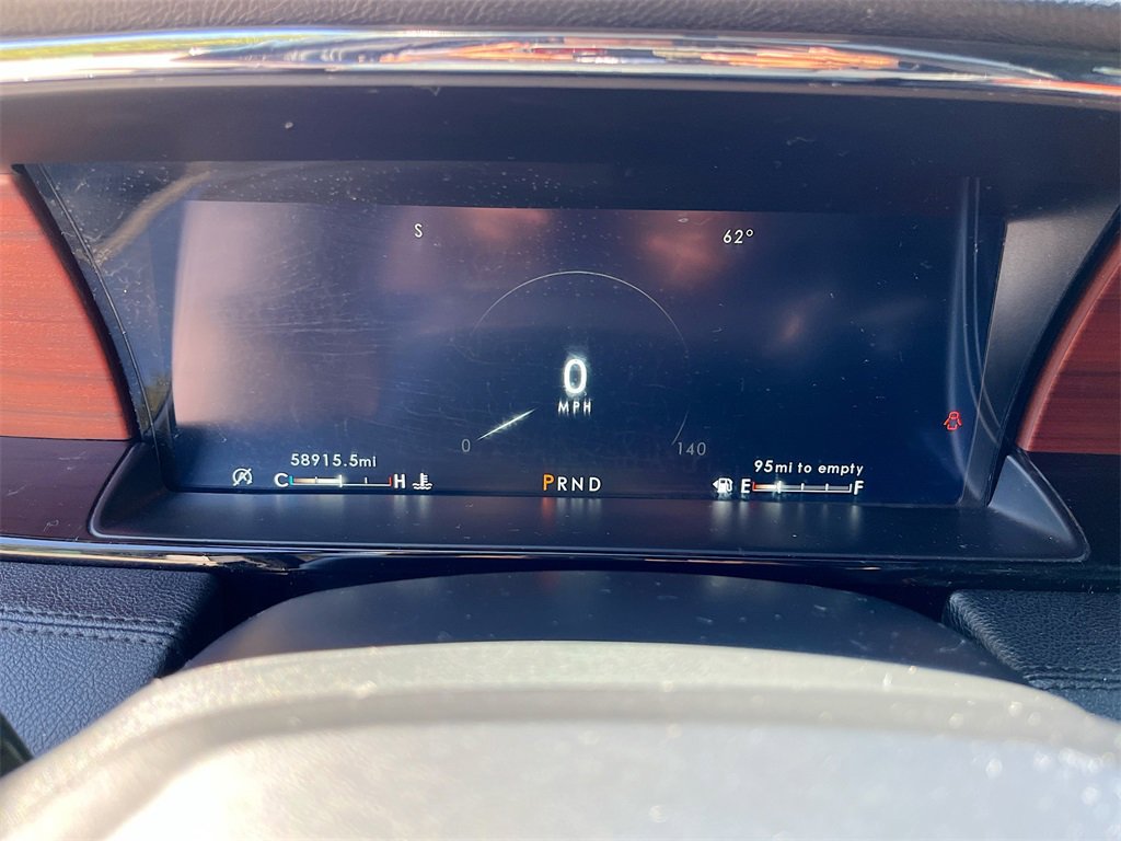 Used 2021 Lincoln Navigator Reserve image 10