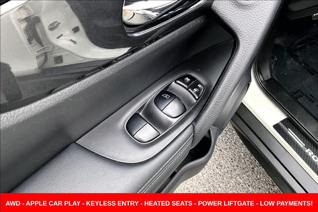 Used 2019 Nissan Rogue SV AWD/4WD image 25