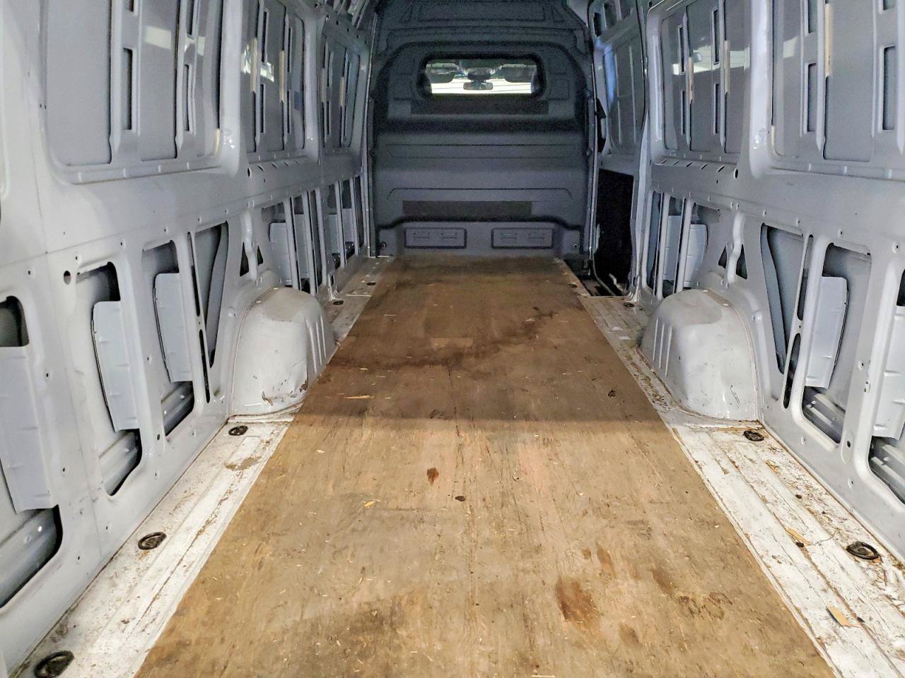 Used 2025 Mercedes-Benz Sprinter 2500 image 6