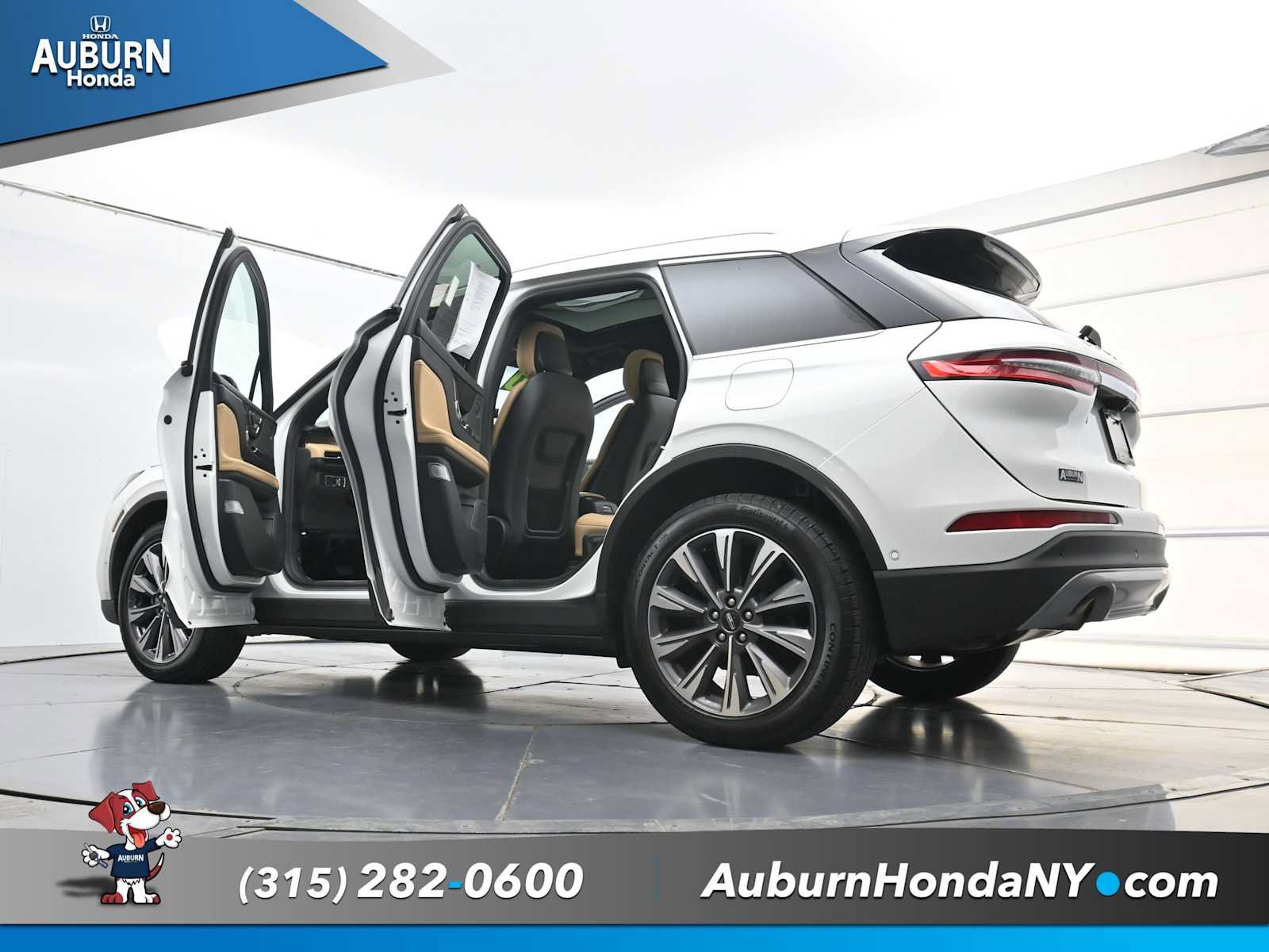 Used 2020 Lincoln Corsair Reserve w/ Equipment Group 201A AWD/4WD image 37