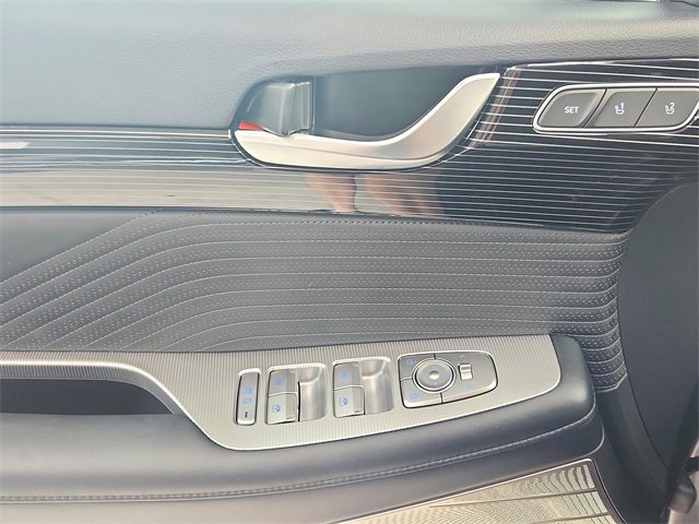 Used 2025 Hyundai Palisade Calligraphy image 36