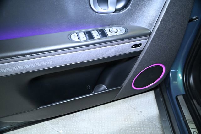 Used 2024 Hyundai Ioniq 5 Limited image 25