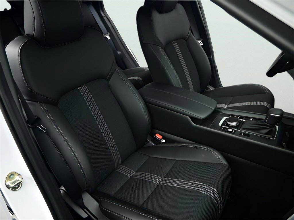 Certified 2025 MAZDA CX-50 2.5 Hybrid w/ Weather Package image 22