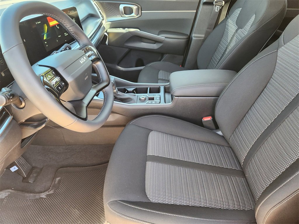 New 2026 Kia Sorento LX image 9