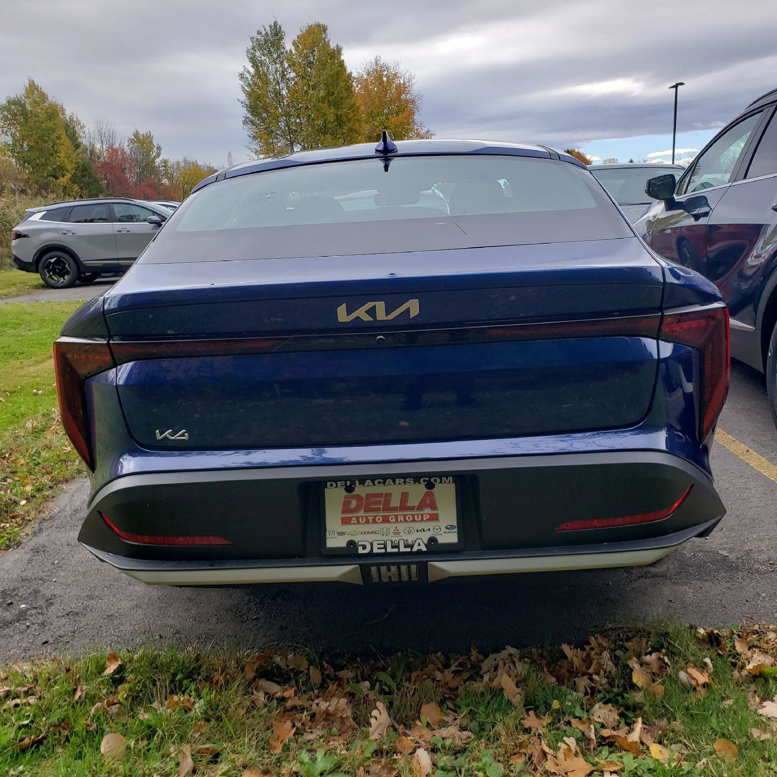 New 2025 Kia K4 EX image 4