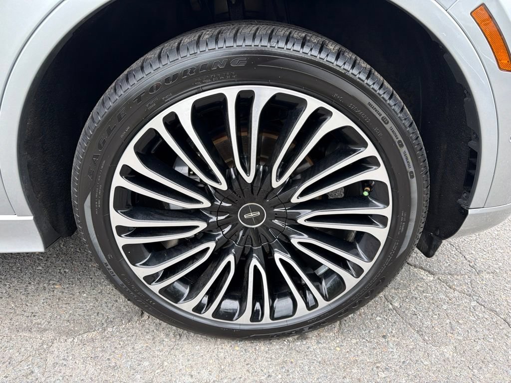 Used 2020 Lincoln Aviator Black Label w/ Dynamic Handling Package AWD/4WD image 9