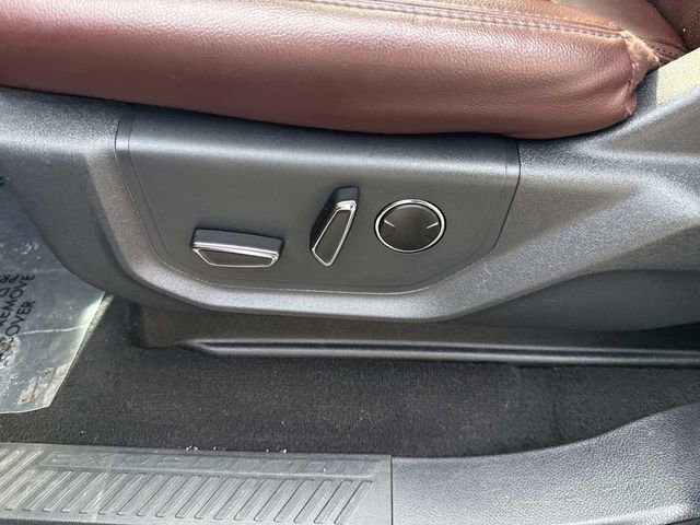 Used 2024 Ford Expedition Max Limited image 23