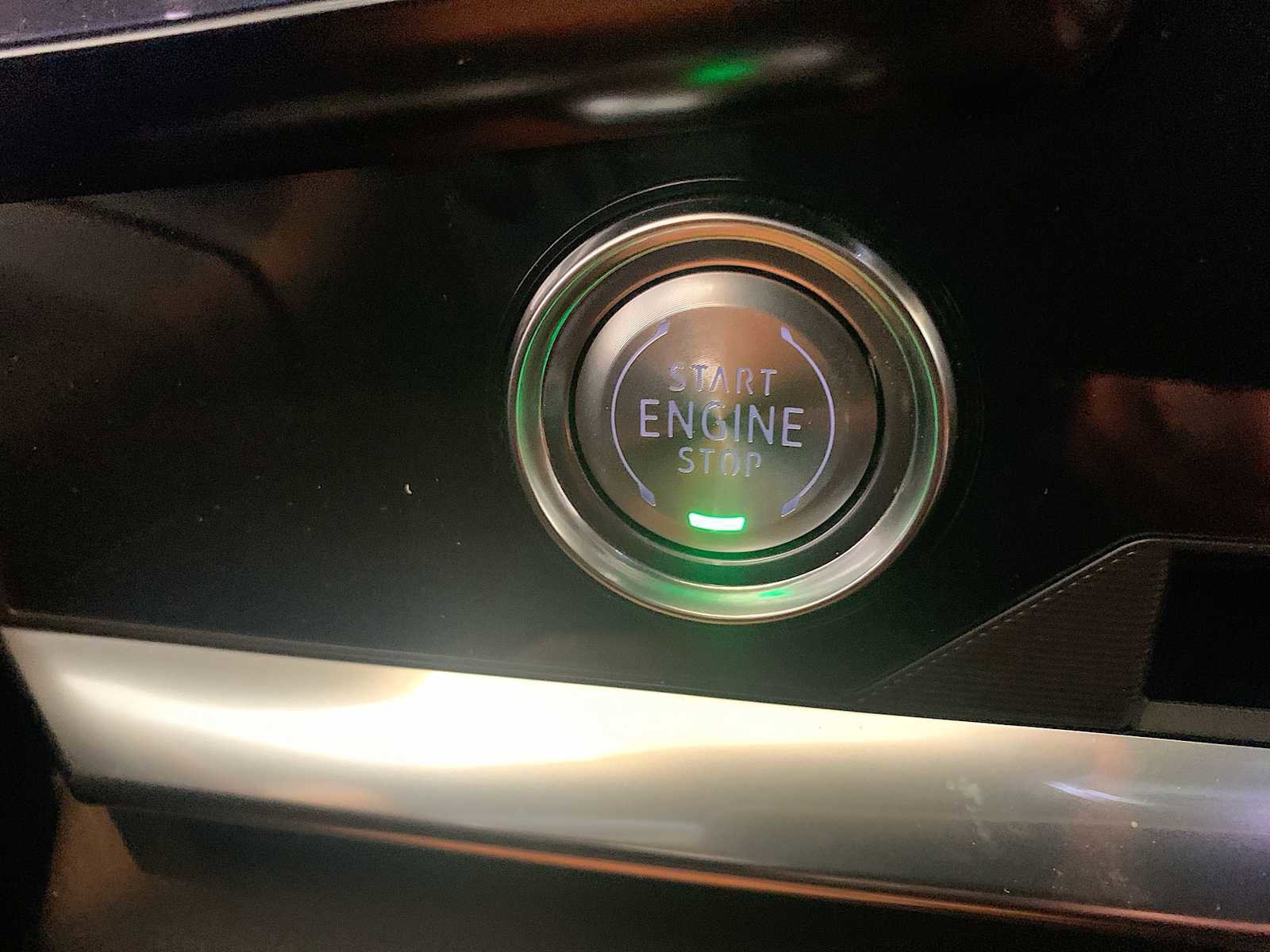 Certified 2021 Chevrolet Corvette 2LT 2dr Stingray Cpe image 17