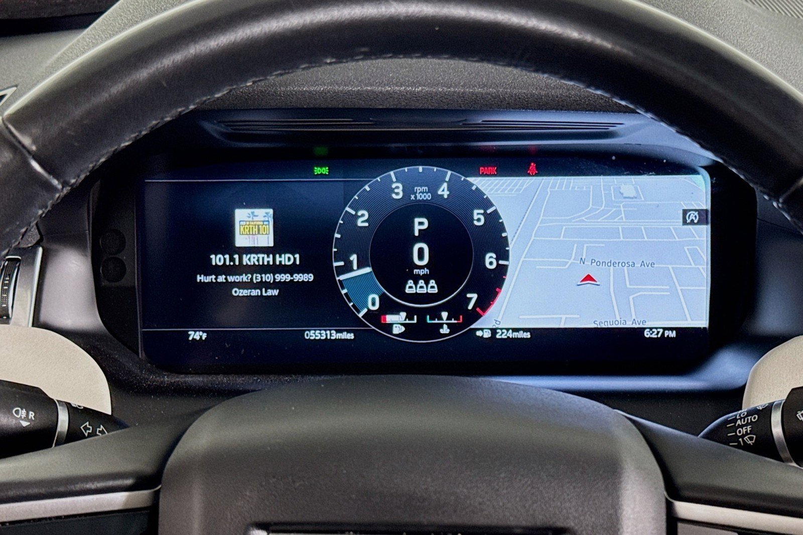 Used 2022 Land Rover Discovery Sport SE AWD/4WD image 19