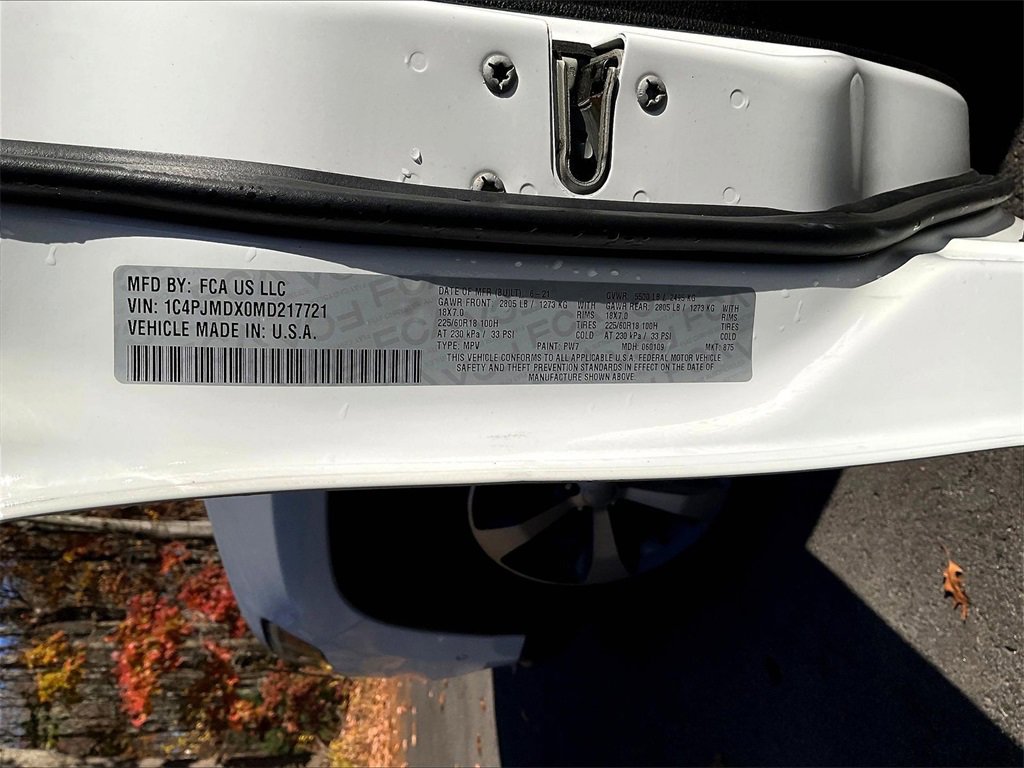 Used 2021 Jeep Cherokee Limited w/ Elite Package image 33