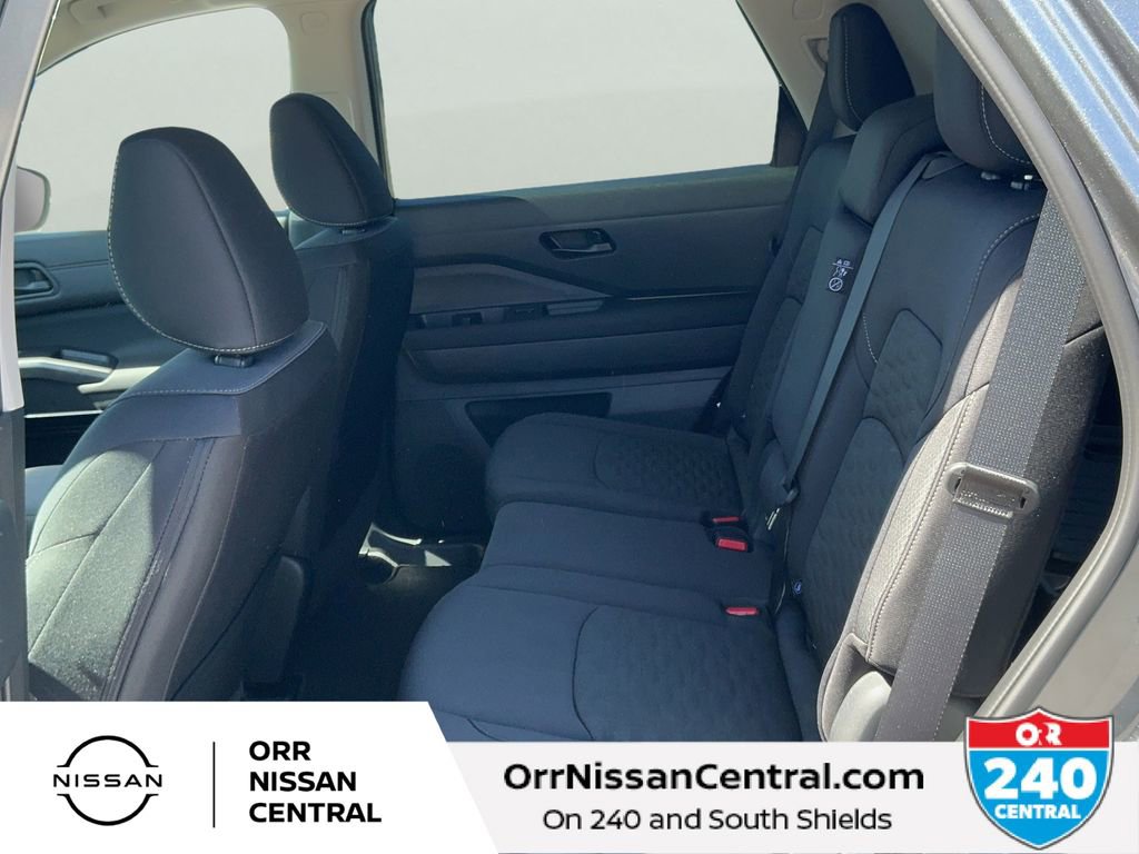 New 2026 Nissan Pathfinder SV image 13