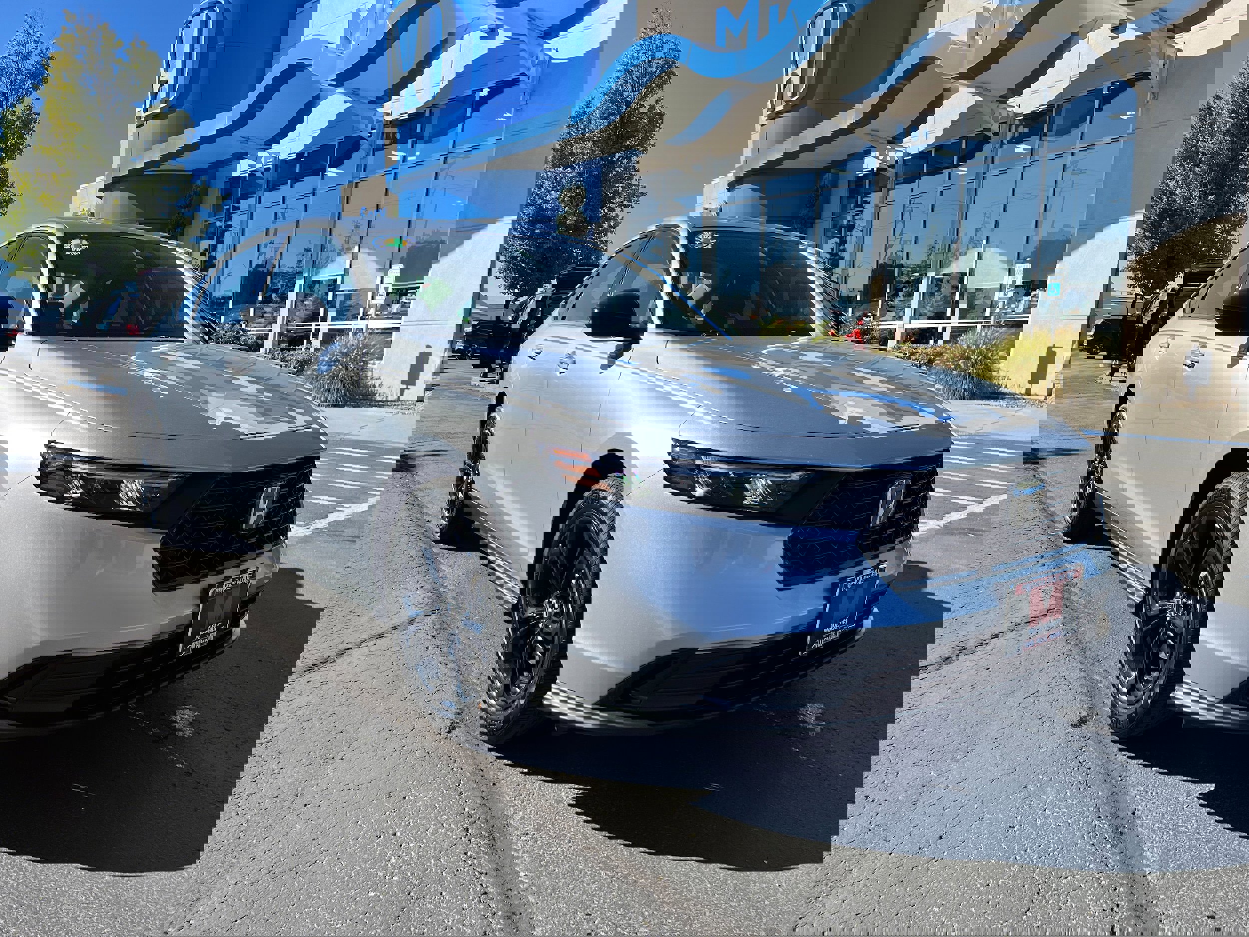 New 2025 Honda Accord SE image 1