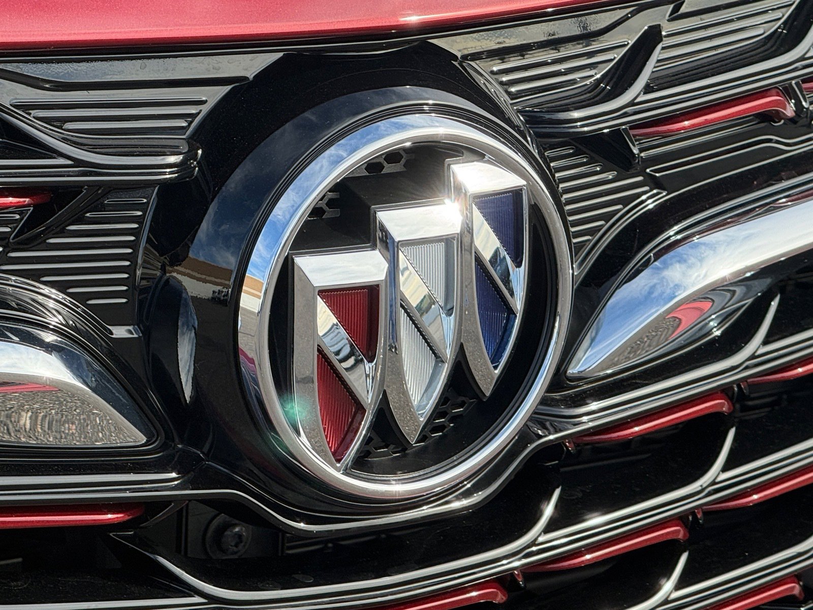 Used 2023 Buick Encore GX Select w/ Sport Touring Package image 25