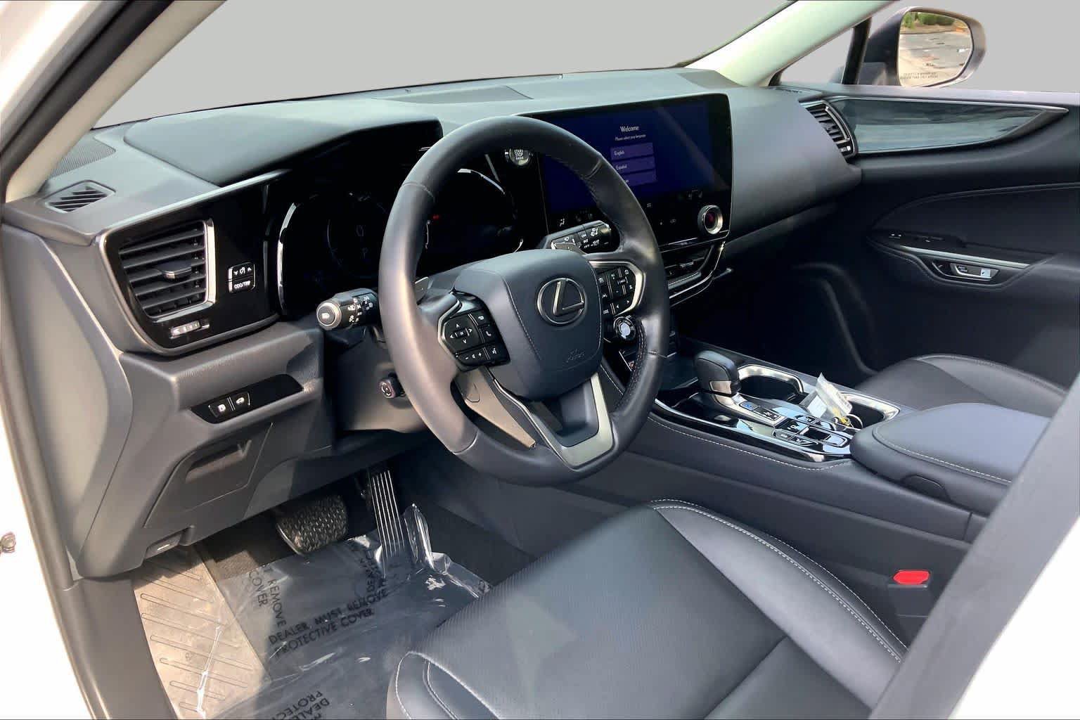 Used 2024 Lexus NX 350 AWD image 18