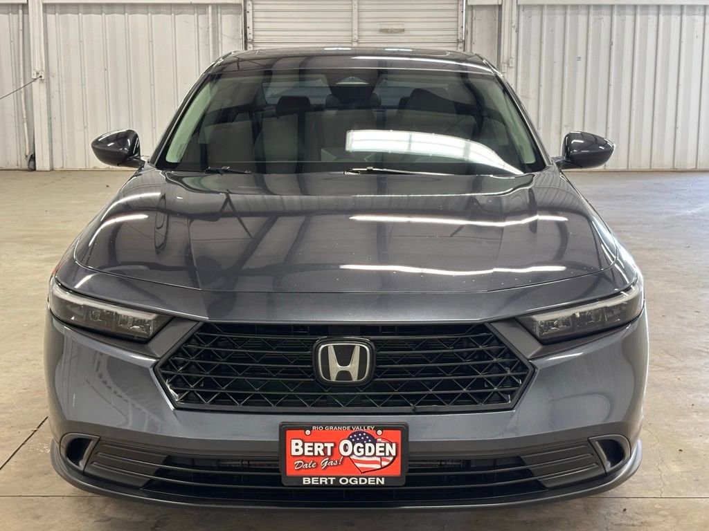 Used 2023 Honda Accord EX image 2