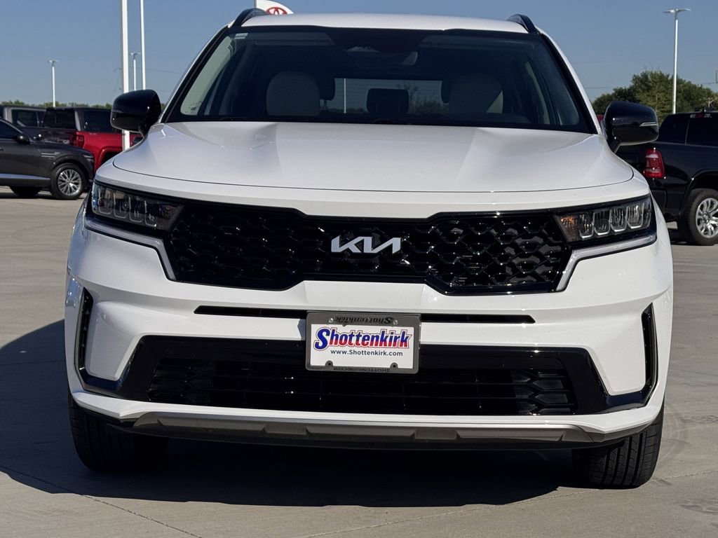 Used 2023 Kia Sorento S FWD image 7