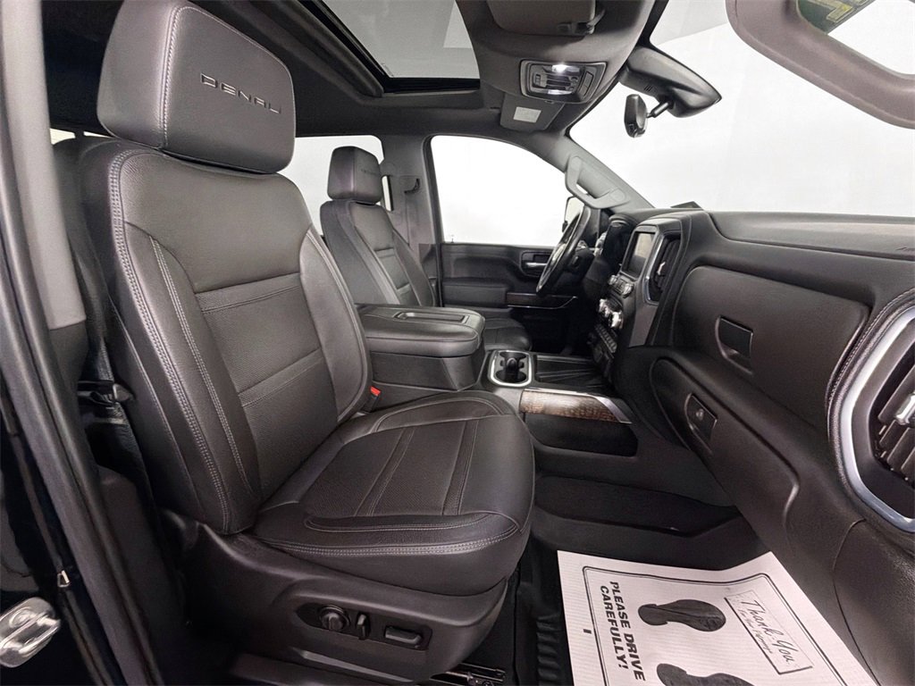 Used 2021 GMC Sierra 2500 Denali w/ Denali Black Diamond Edition image 26