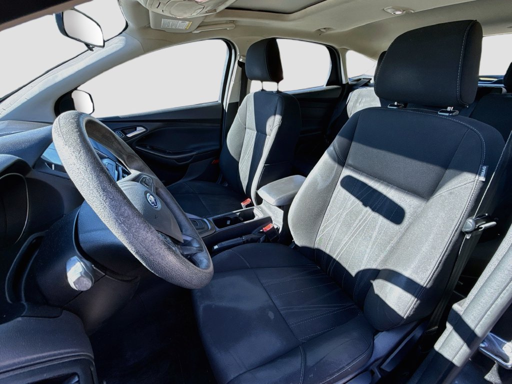 Used 2018 Ford Focus SEL FWD image 13