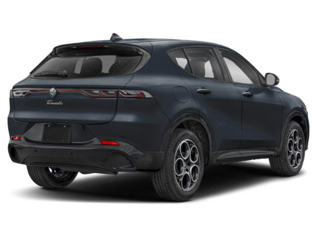 Certified 2025 Alfa Romeo Tonale w/ Premium Package AWD/4WD image 3