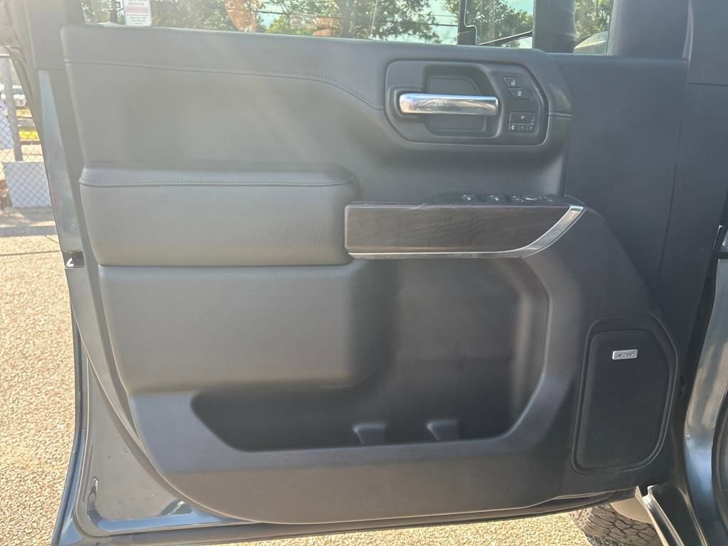 Certified 2020 GMC Sierra 2500 Denali w/ Denali Ultimate Package image 11