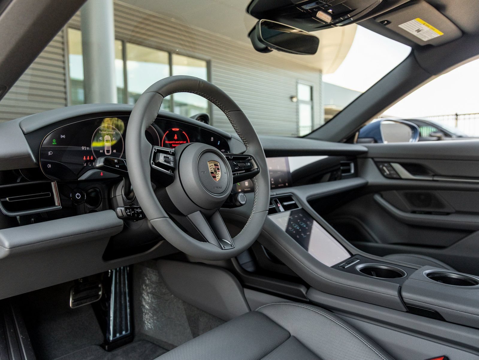 Certified 2025 Porsche Taycan AWD/4WD image 4