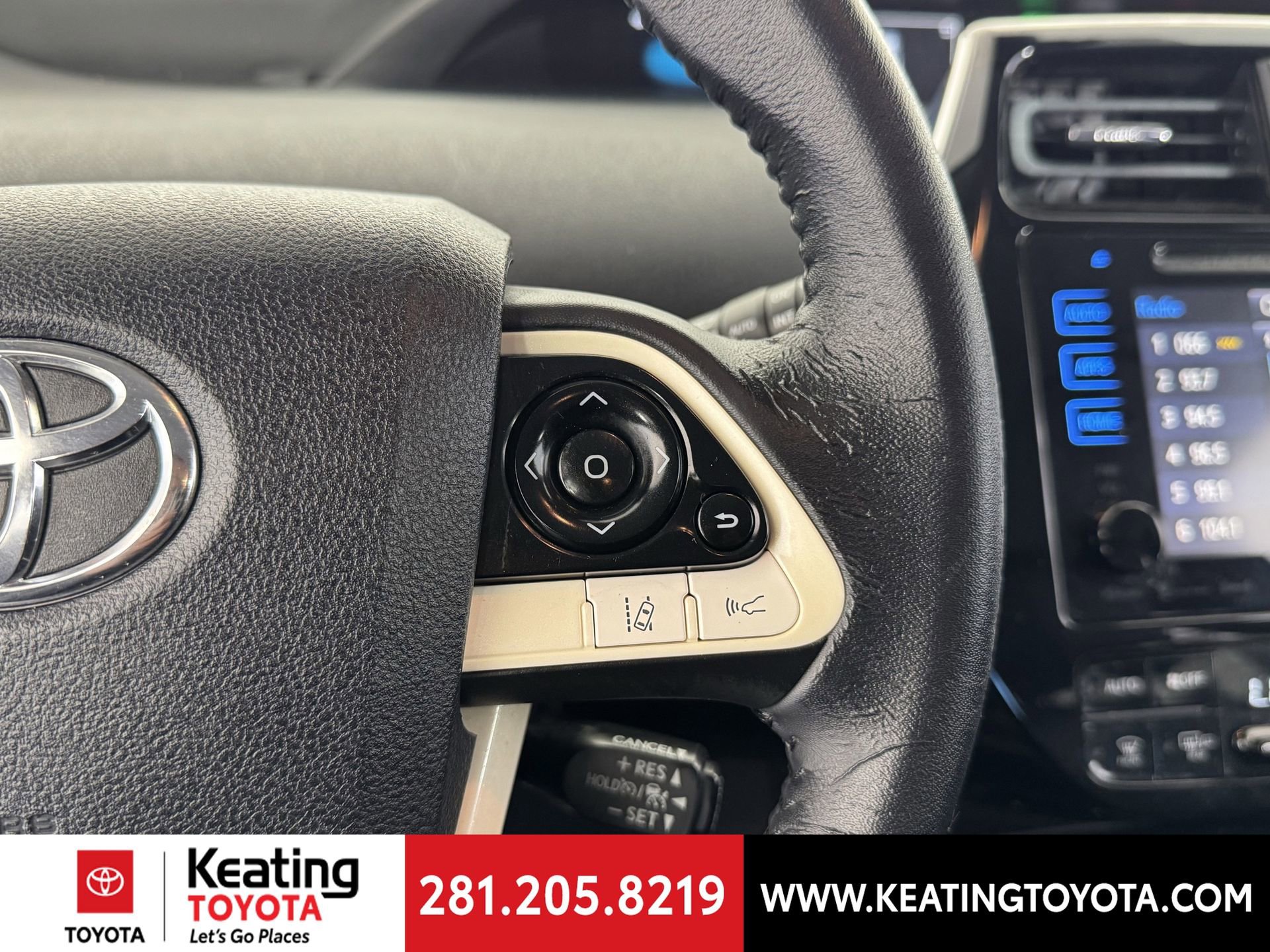 Used 2017 Toyota Prius Four image 26