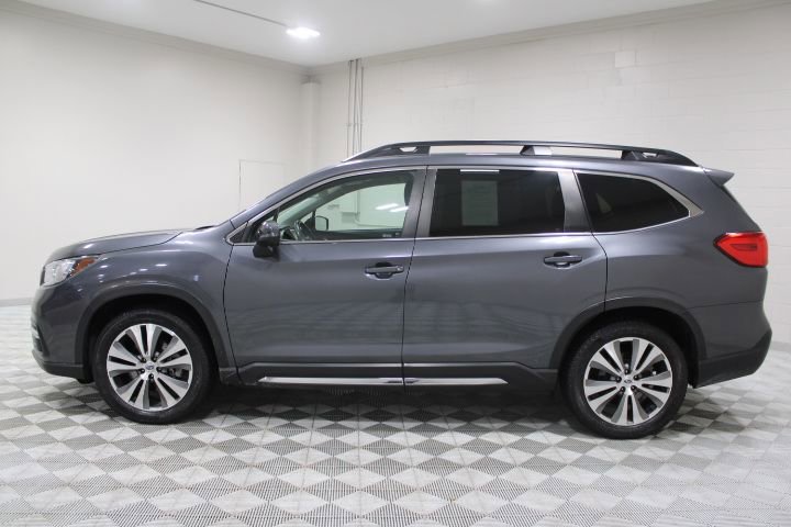 Used 2022 Subaru Ascent Limited w/ Technology Package image 9