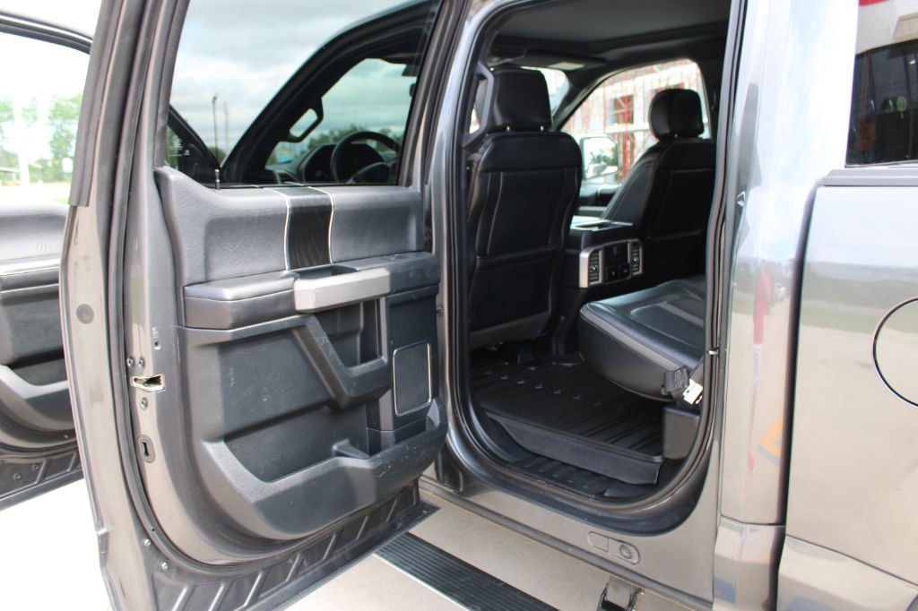 Used 2019 Ford F150 Platinum w/ Equipment Group 701A Luxury image 11