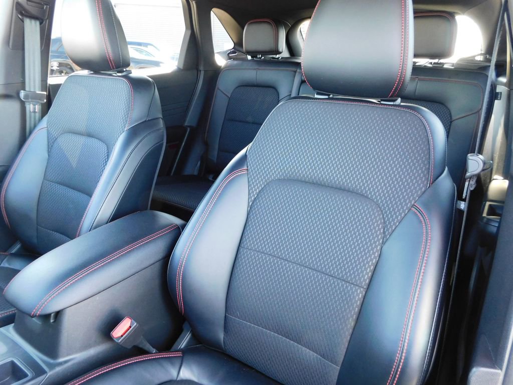 Used 2023 Ford Escape ST-Line Elite AWD/4WD image 15