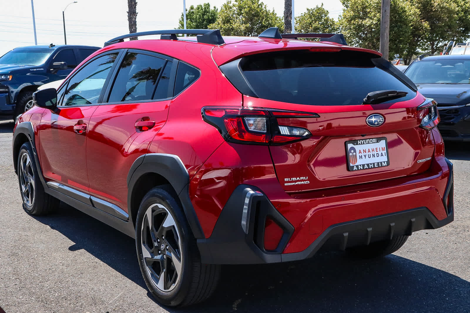 Used 2024 Subaru Crosstrek 2.5i Limited w/ Crosstrek Mirror Package AWD/4WD image 9