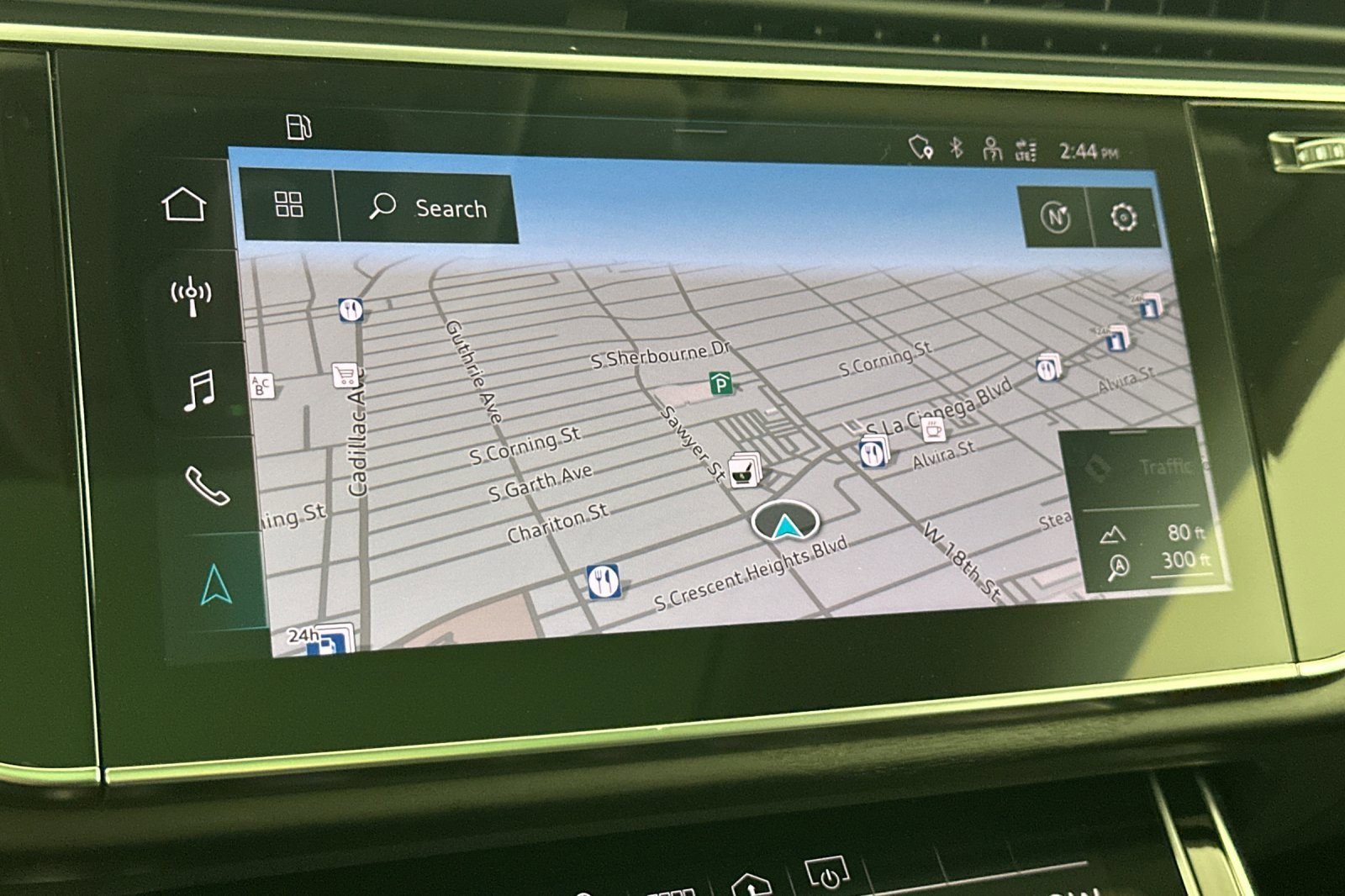 Used 2023 Audi Q8 Premium Plus w/ Premium Plus Package image 18