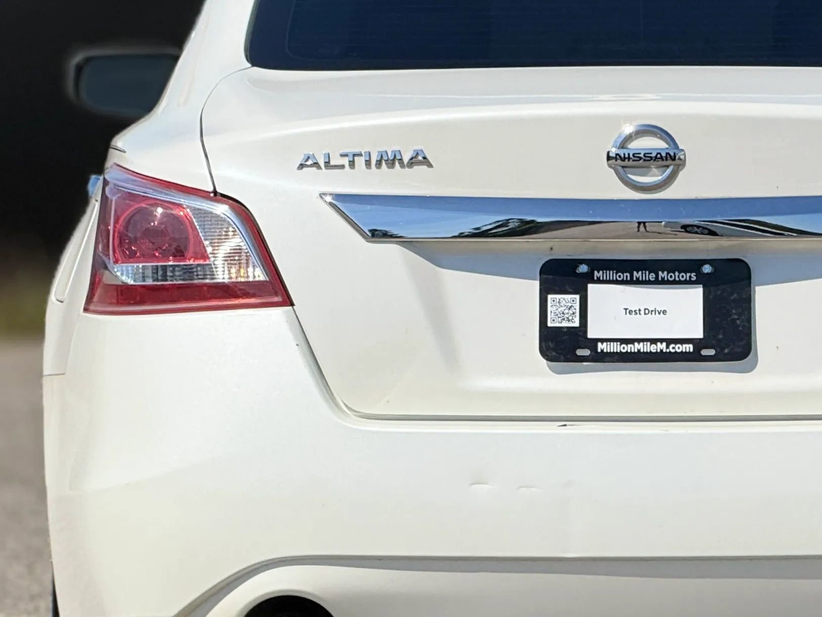 Used 2013 Nissan Altima 2.5 S FWD image 13