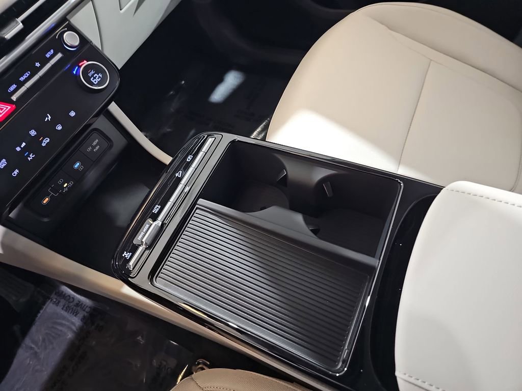 New 2026 Hyundai Tucson Blue SE image 22