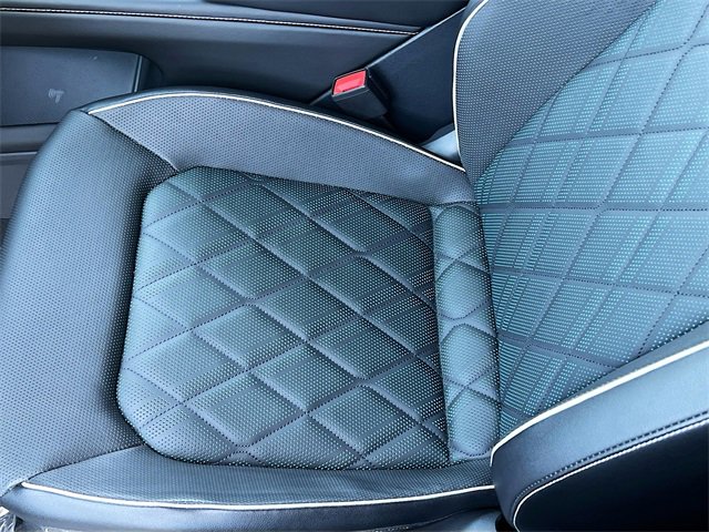 New 2024 Volkswagen Atlas Cross Sport SEL Premium R-Line image 20