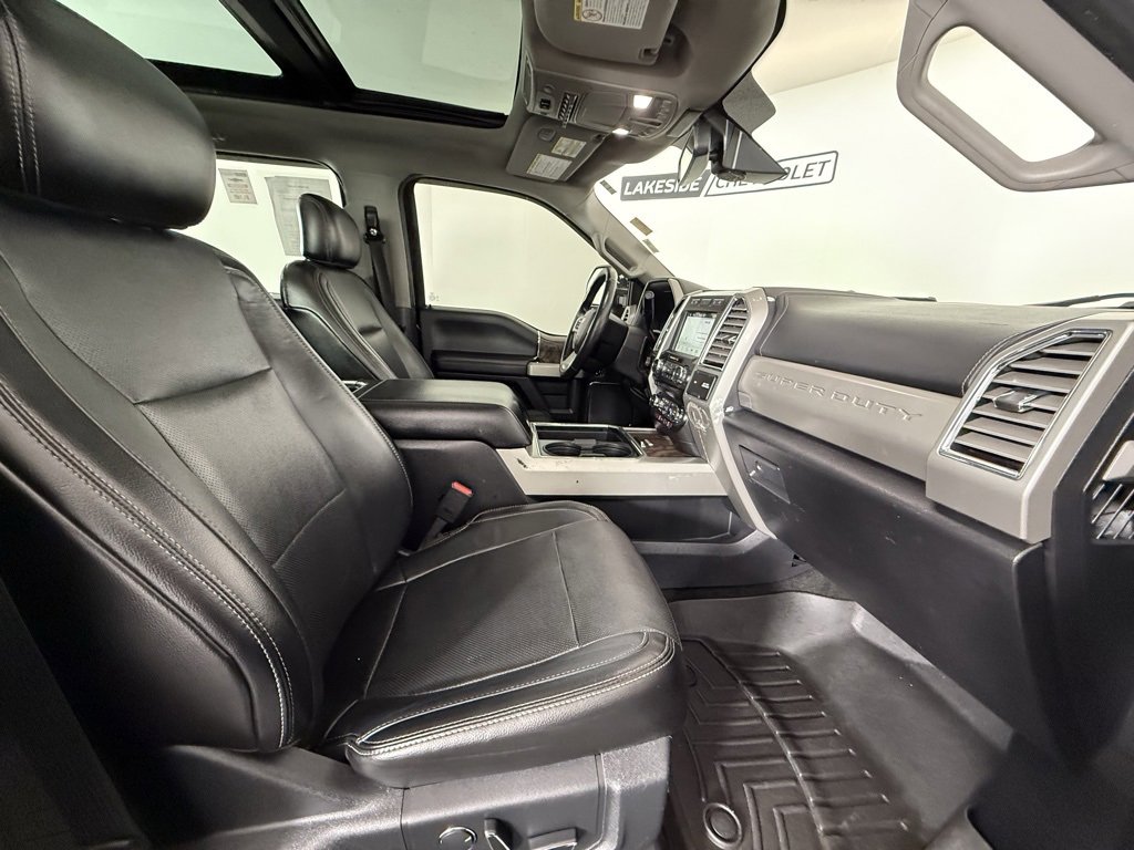Used 2017 Ford F450 Lariat w/ Lariat Ultimate Package image 18