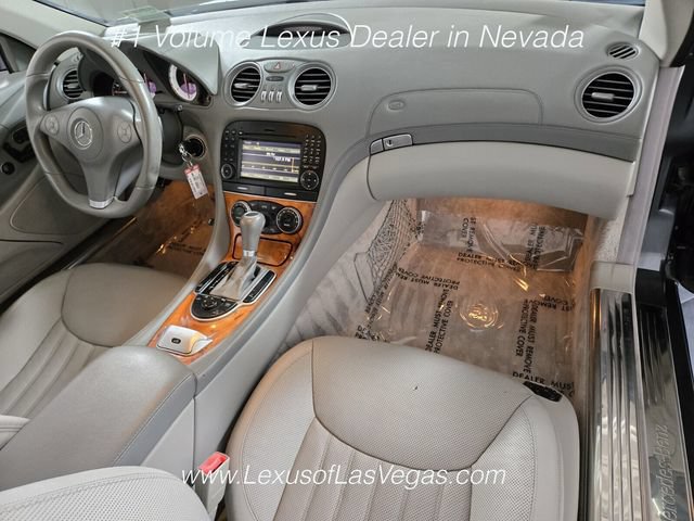 Used 2009 Mercedes-Benz SL 550 image 17