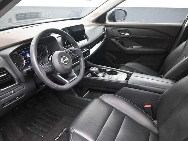 Used 2023 Nissan Rogue SL w/ SL Premium Package image 19